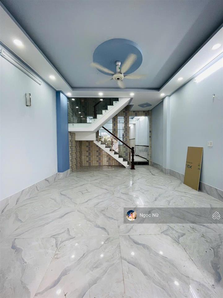 Rẻ  bán nhà đường số 6, hiệp bình chánh, 110m², 4 tầng, chỉ 7,8 tỷ sau chợ bình triệu, đh luật