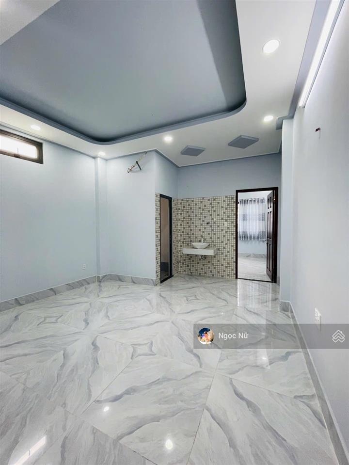 Rẻ  bán nhà đường số 6, hiệp bình chánh, 110m², 4 tầng, chỉ 7,8 tỷ sau chợ bình triệu, đh luật