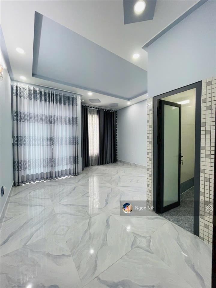 Rẻ  bán nhà đường số 6, hiệp bình chánh, 110m², 4 tầng, chỉ 7,8 tỷ sau chợ bình triệu, đh luật