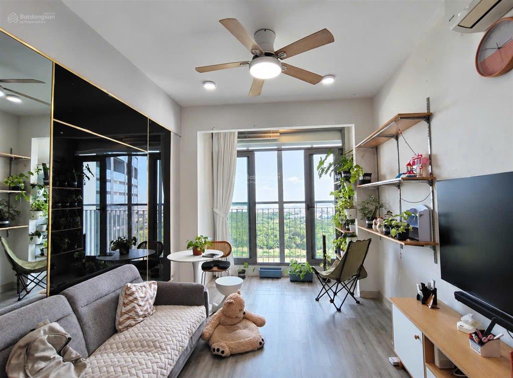 Cần bán gấp căn hộ lux garden, 2pn 74m2 góc view trực diện sông sg lầu cao, hướng đn