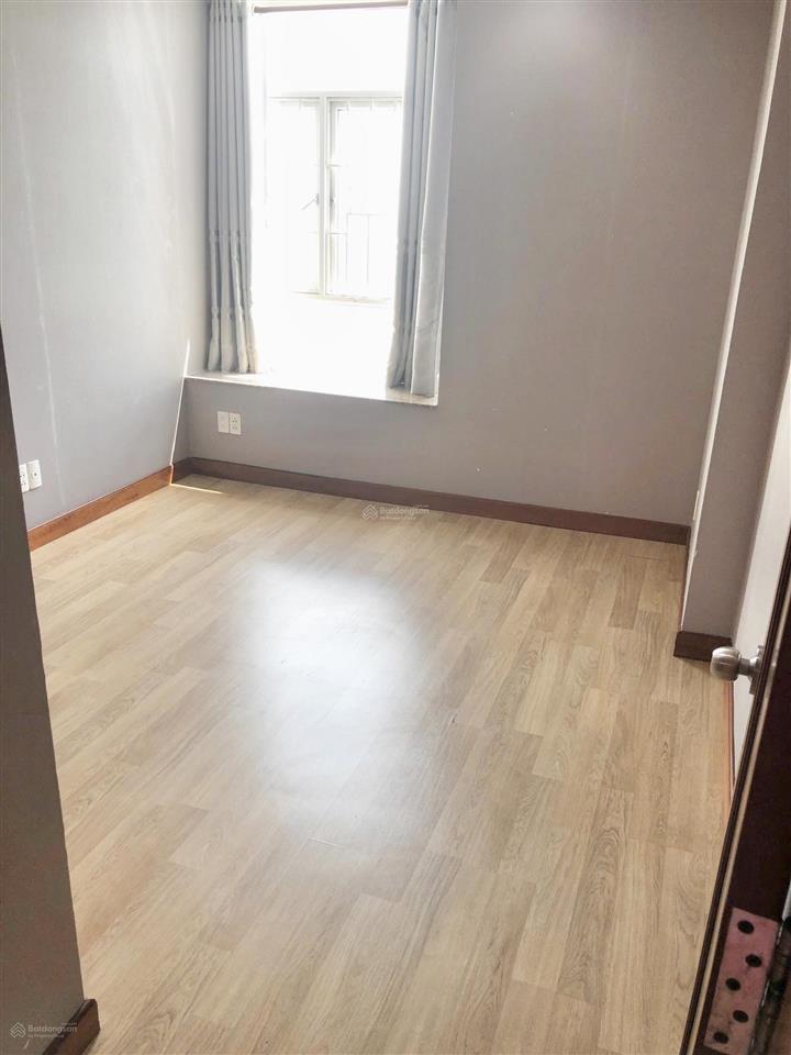 Bán căn hộ hoàng anh gold house, 96m², 2 phòng ngủ, 2wc, lầu cao, view hồ bơi, giá 3.7 tỷ sổ hồng