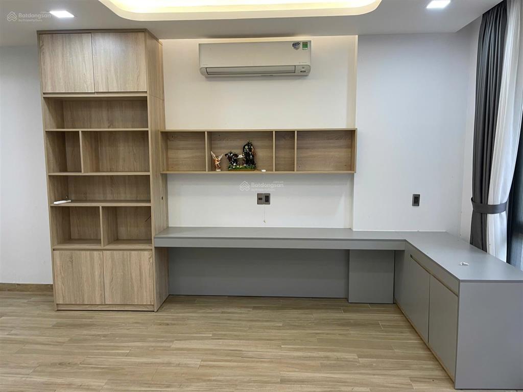 Cho thuê nhà phố khu sadeco phước kiển a, đầy đủ nội thất giá 27tr/tháng.  0941 300 ***