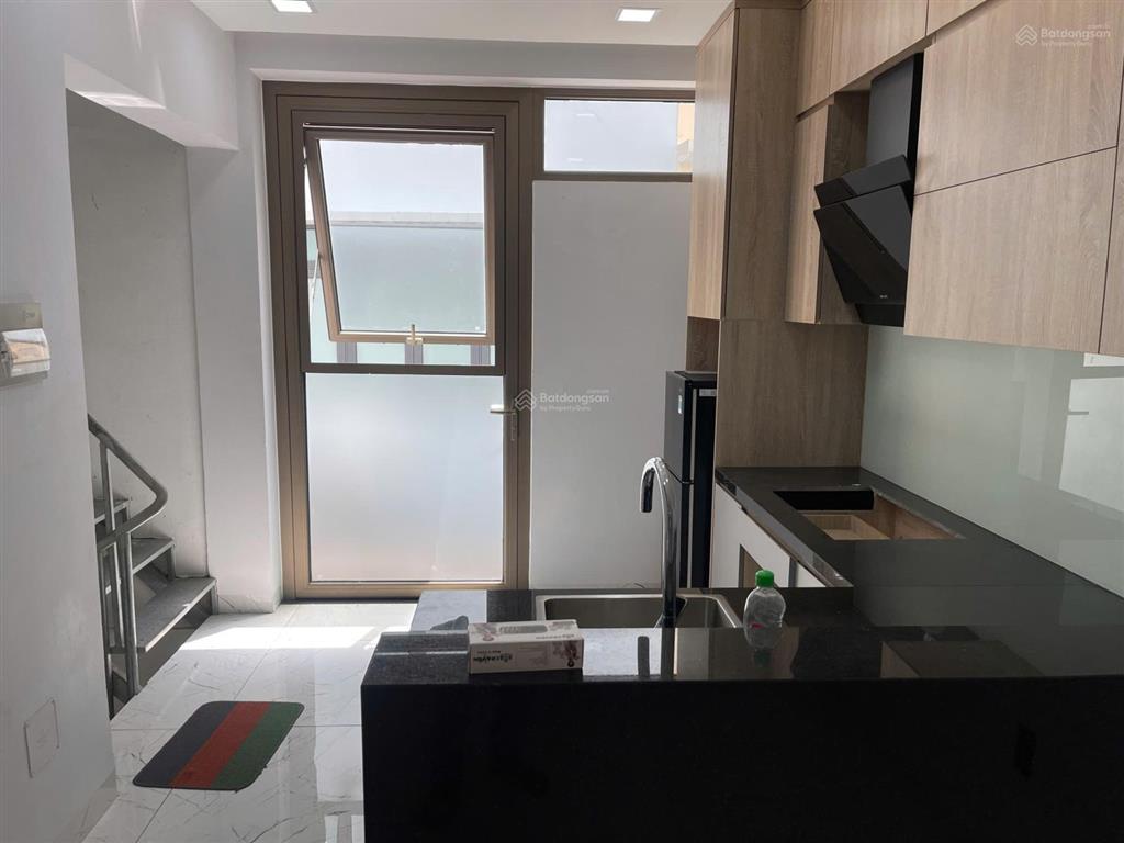 Cho thuê nhà phố khu sadeco phước kiển a, đầy đủ nội thất giá 27tr/tháng.  0941 300 ***