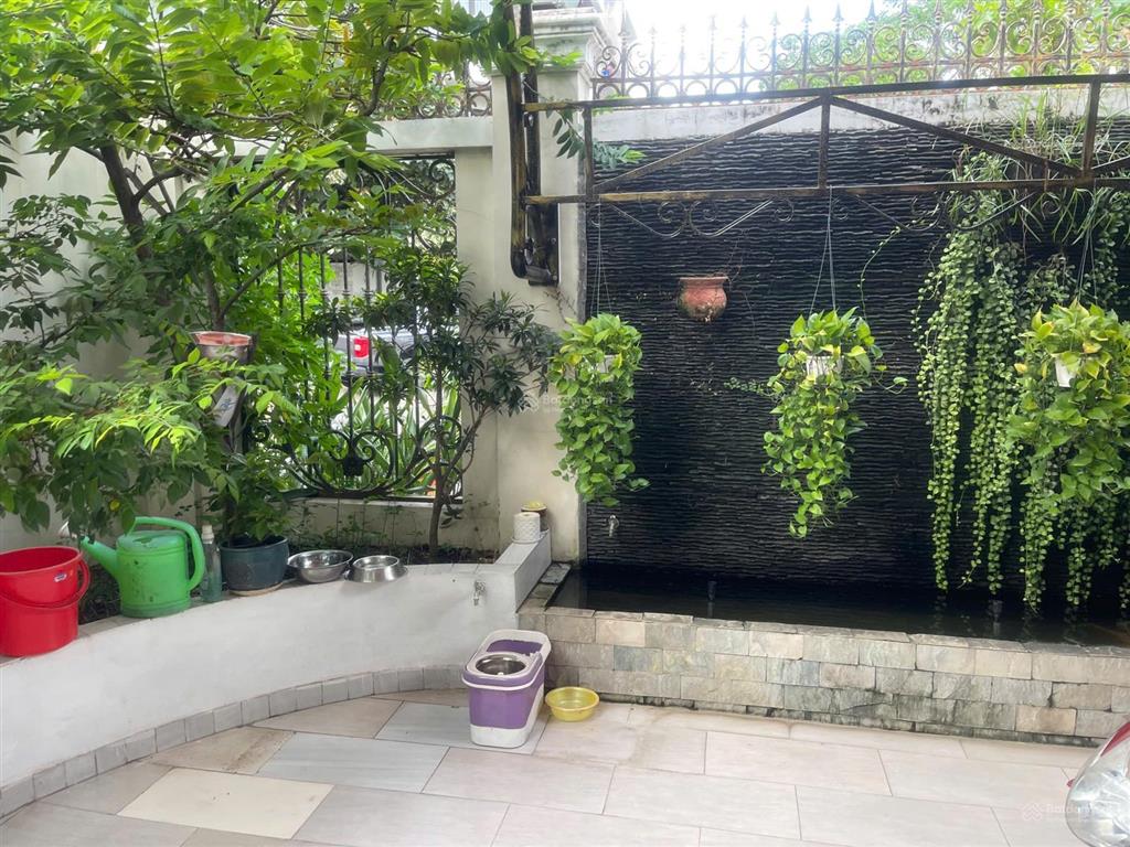 Bán căn biệt thự đường 16m khu sadeco phước kiển a dt 10x19 giá 21.5 tỷ thương lượng  0941 300 ***