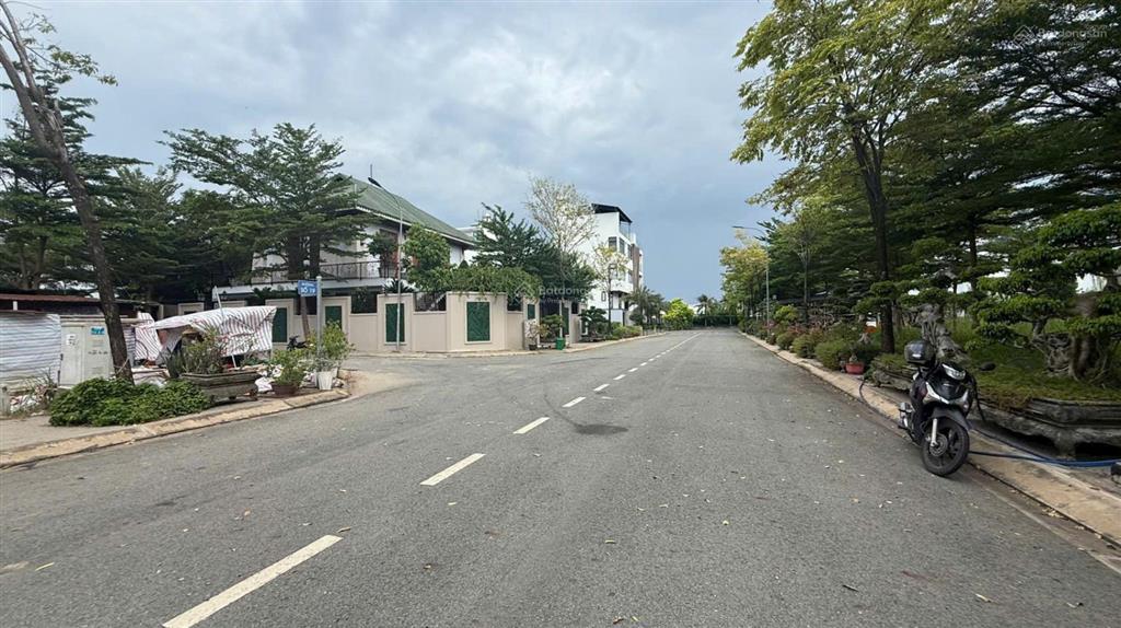 Bán đất đường 16m view sông kdc gia long phước kiển nhà bè, dt 5x18 giá 7.8 tỷ
