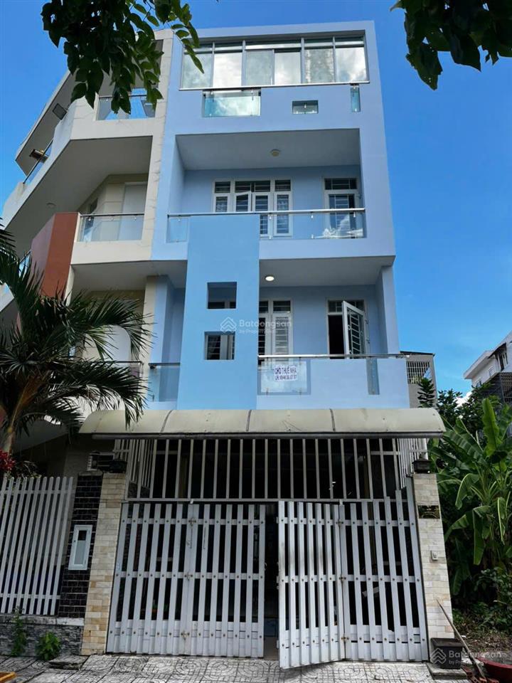 Cho thuê nhà nguyên căn khu sdeco phước kiển 1 trệt 2 lầu sân thượng giá 19tr/tháng  0941 300 ***