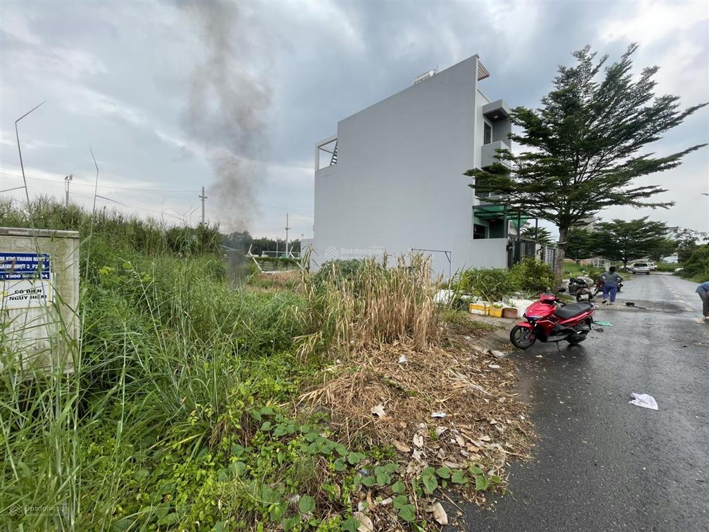 Bán đất nền dự án thanh nhựt, 65 triệu / m2, 108 m2, sổ đỏ cá nhân (tđc)