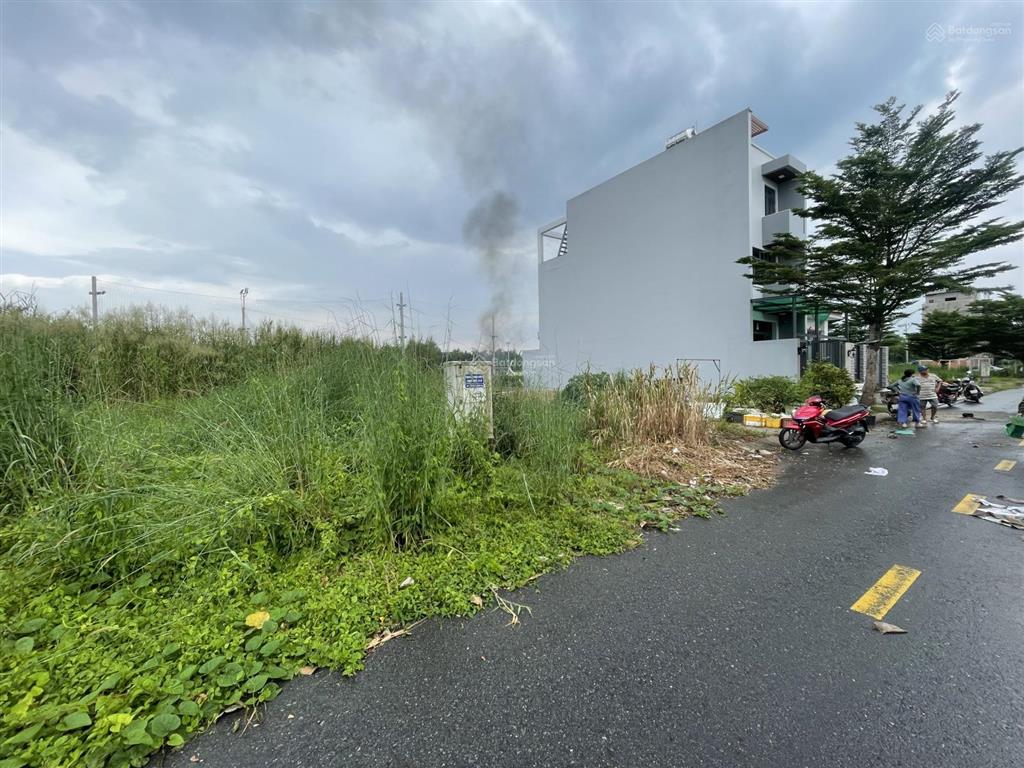 Bán đất nền dự án thanh nhựt, 65 triệu / m2, 108 m2, sổ đỏ cá nhân (tđc)