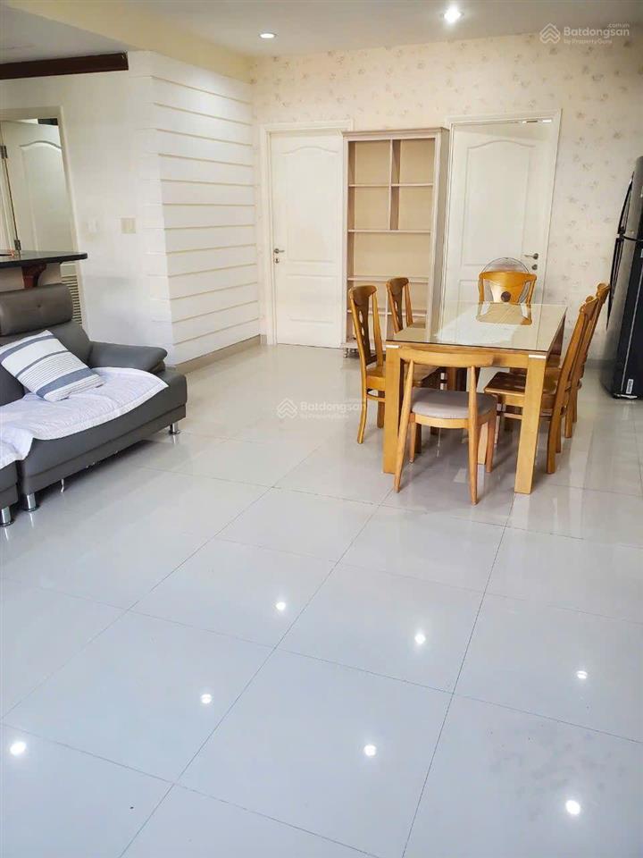 Cho thuê gấp nhà riêng 5pn, 6wc, 100m2 tại sadeco phước kiển, 20 triệu vnd