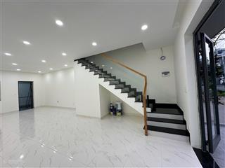 Cho thuê river park 14tr/th  sam