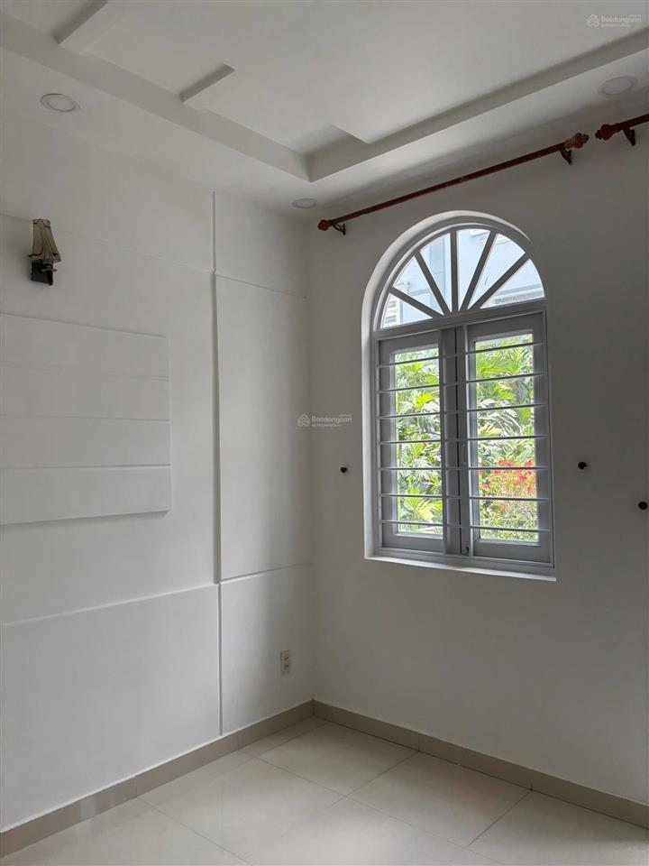 Bán nhà gò vấp hẻm xe hơi 10,5 tỷ  sam