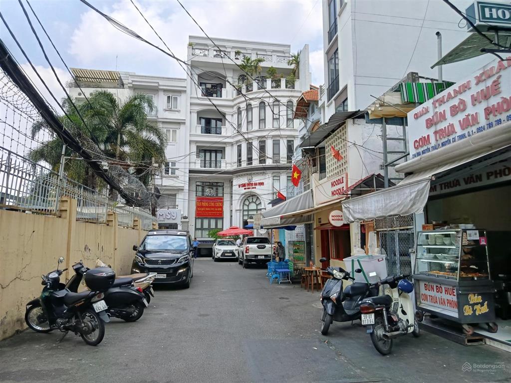 6,5 tỷ nhà cấp 4 quận 1, hẻm 214b nguyễn trãi, 30.4m², sổ hồng riêng, chỉ 6,5 tỷ