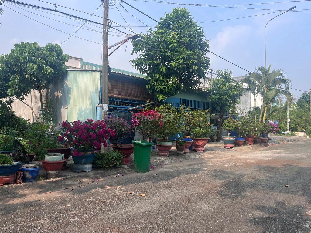 296m2(12x25) Mặt đường 12m, KDC Long Thới, Nhà Bè. Giá 8,6 tỷ