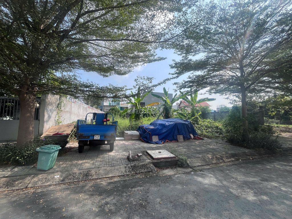 158m2 mặt đường 22m, KDC Bộ công an. Sổ riêng, Giá 13,5 tỷ