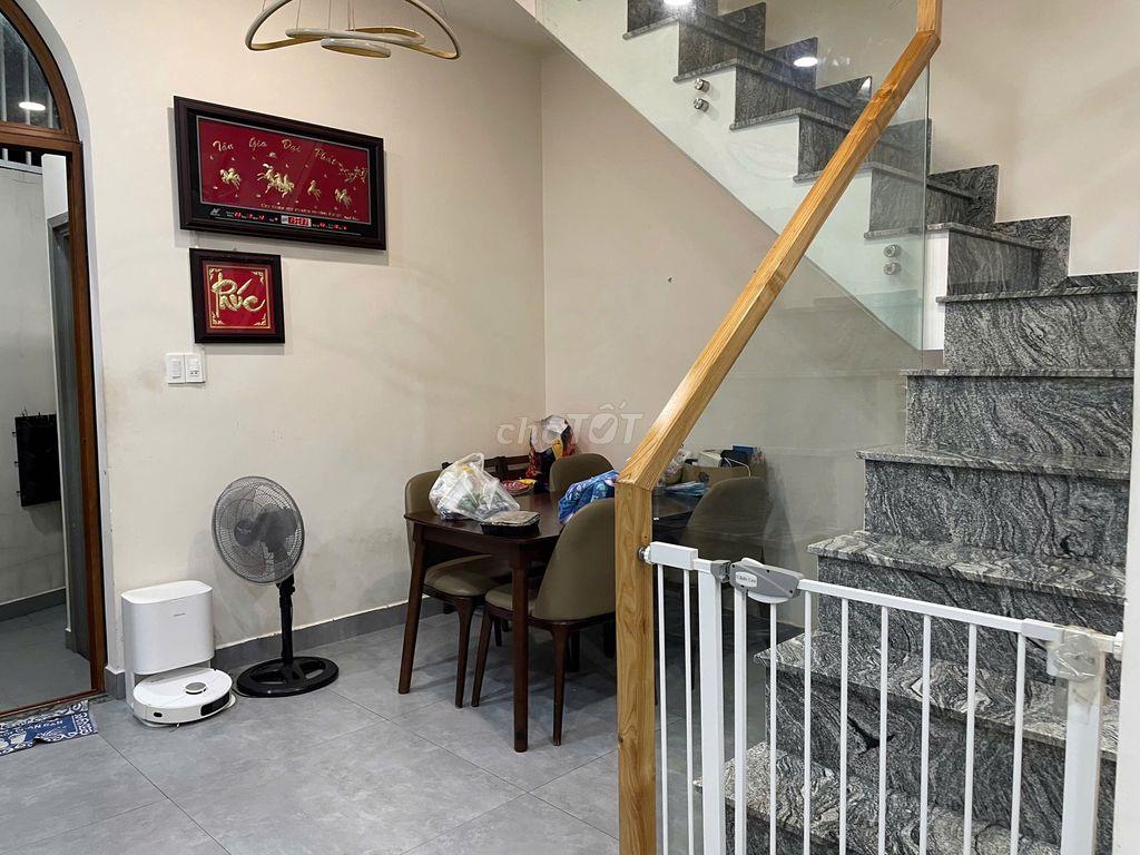 Nhà full nội thất, 2 phòng ngủ, tại Long Thới Nhà Bè. Giá 12,5tr/tháng