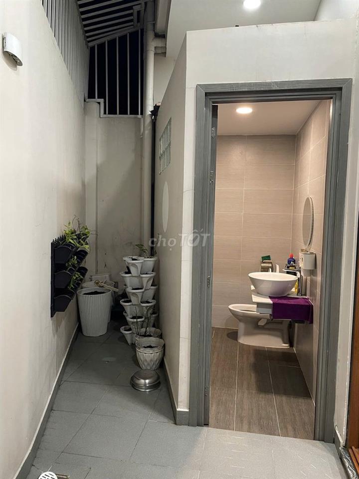 Nhà full nội thất, 2 phòng ngủ, tại Long Thới Nhà Bè. Giá 12,5tr/tháng