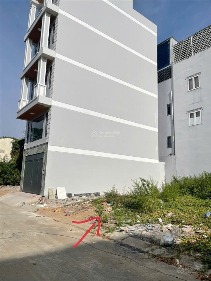 Đất đẹp 5x12,2=61m² giá 7,5 tỷ, sổ riêng, vị trí đẹp đường nhựa 8m xe hơi
