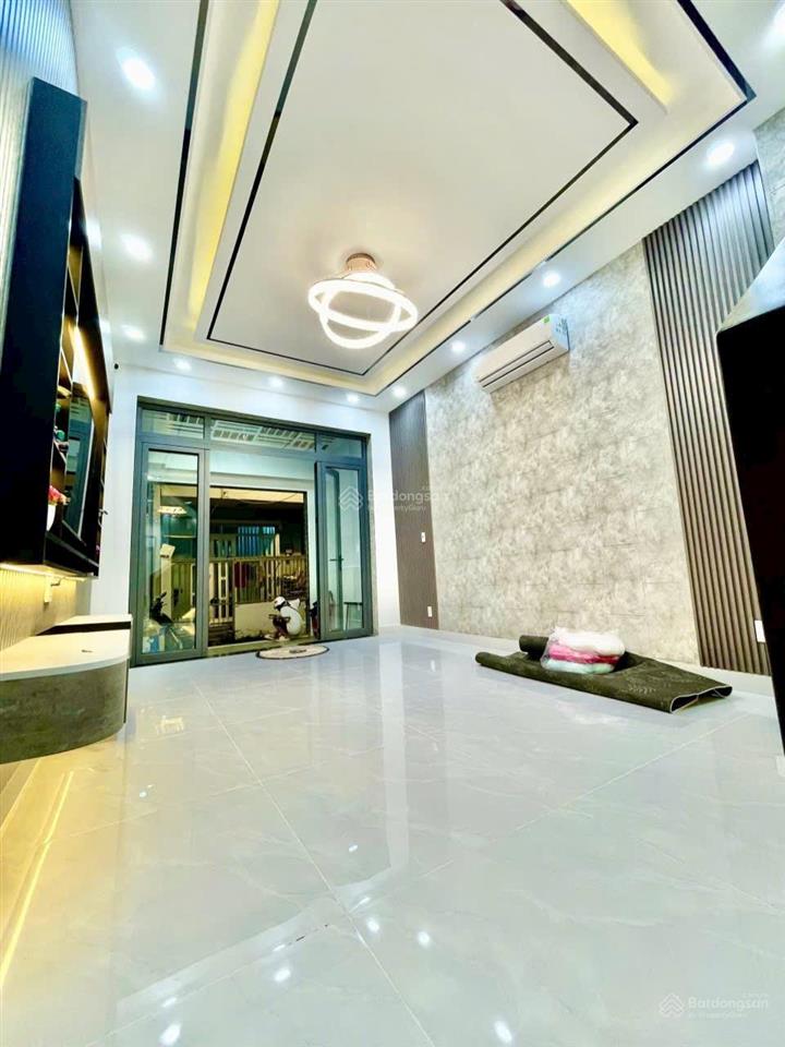 Nhà phố 62m2 xây 3 lầu giá 7.7 tỷ, phú mỹ, quận 7