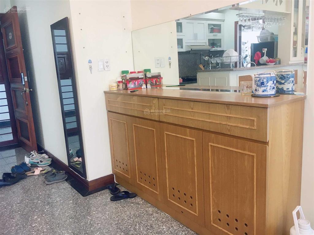 Cần cho thuê căn hộ cao cấp phú hoàng anh giá tốt.  0902 706 ***