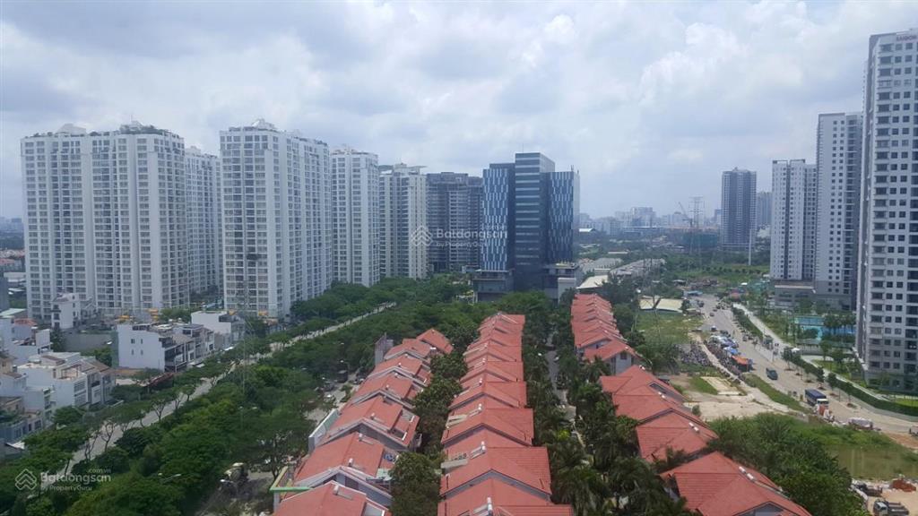 Cần cho thuê căn hộ cao cấp phú hoàng anh giá tốt.  0902 706 ***