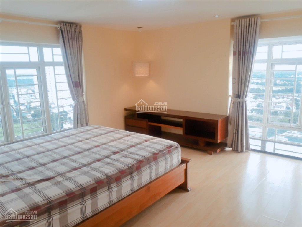 Cho thuê căn hộ phú hoàng anh lofthouse  thông tầng, 5pn, full nội thất gia re  0902 706 ***