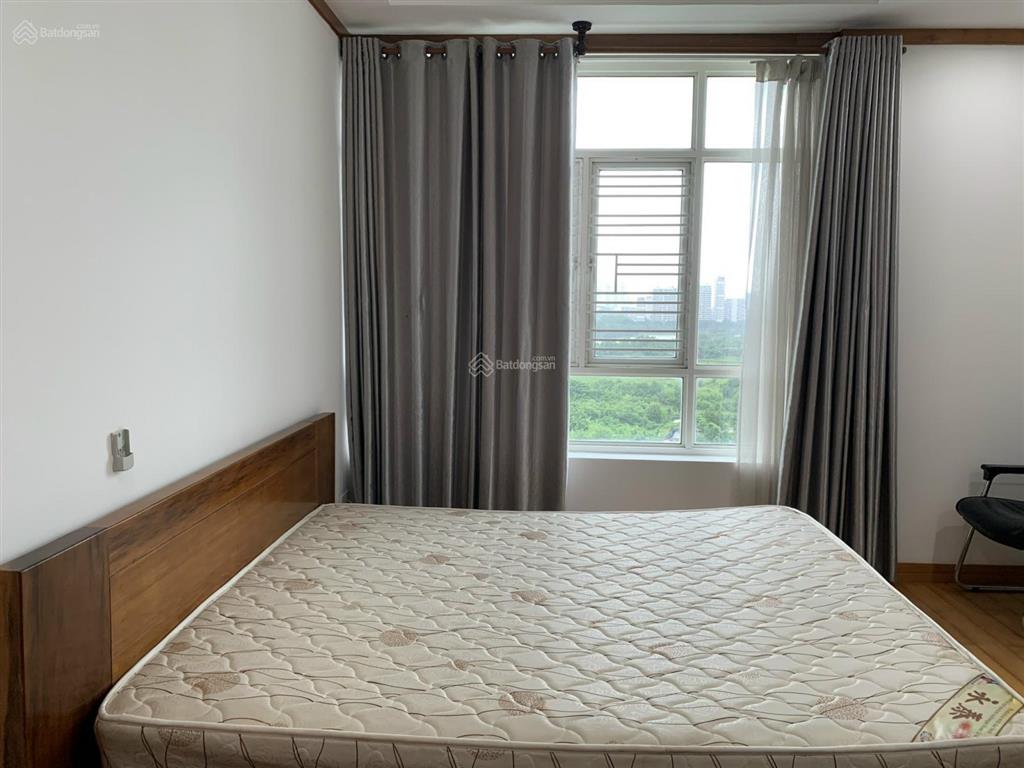 Hot chỉ 1 căn hiếm có căn hộ phú hoàng anh cho thuê giá rẻ.  0902 706 ***