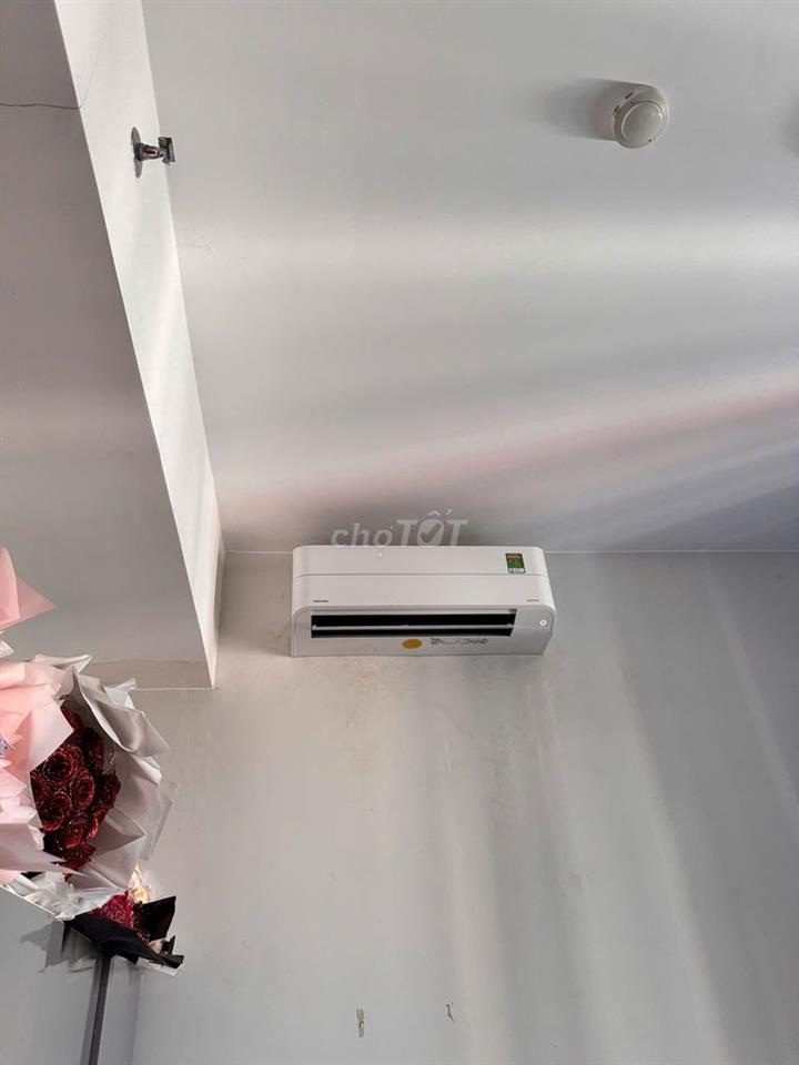Cần cho thuê căn 2PN-1WC nội thất cơ bản giá tốt ở liền