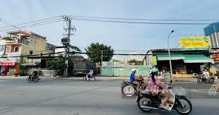 Bán 1.220m đất full thổ mặt tiền đường huỳnh tấn phát  nhà bè