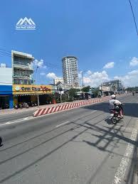 Cho thuê nhà đẹp làm văn phòng 240m mặt tiền đường huỳnh tấn phát  phú xuân  nhà bè