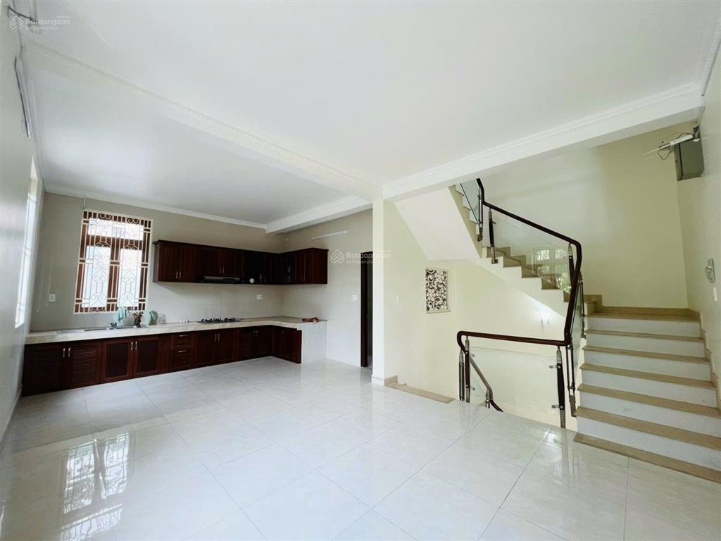 Bán nhà phố căn góc 2 mặt tiền, hướng đông nam kdc văn minh, phường an phú, quận 2 tp thủ đức