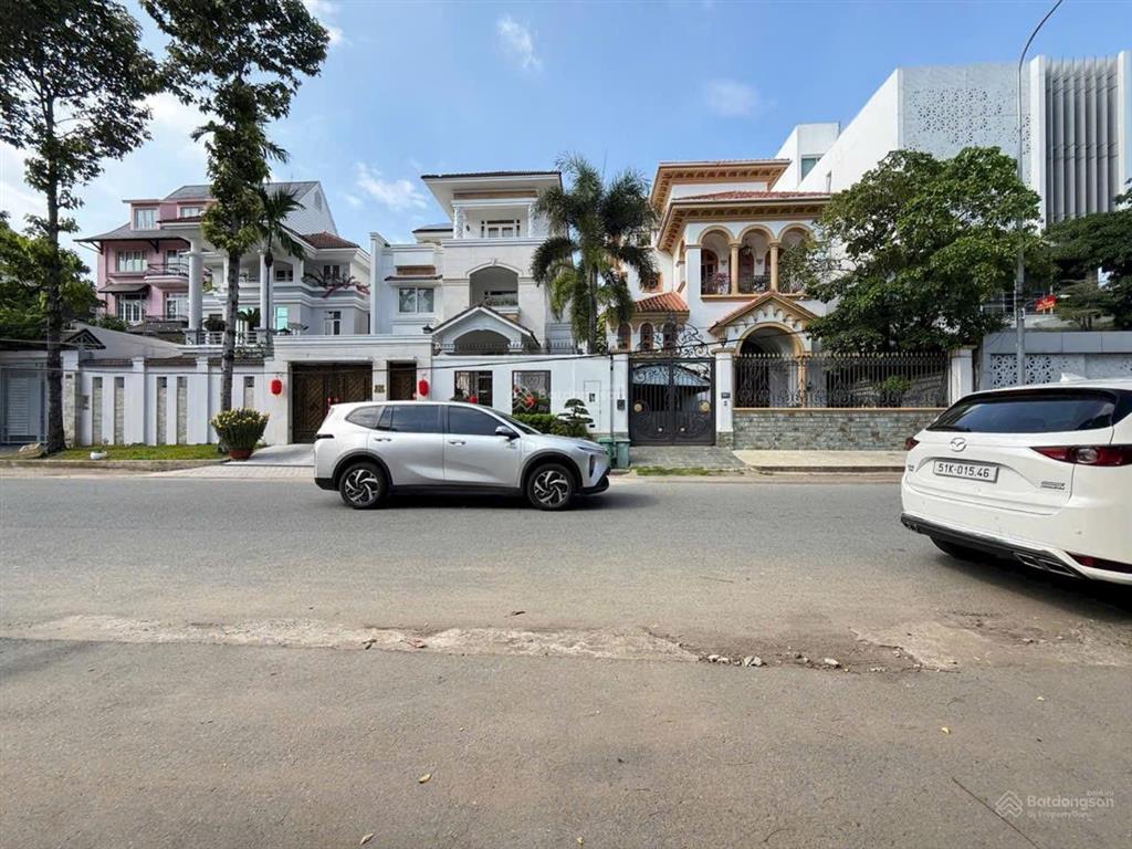 Đất biệt thự rẻ thảo điền đường 20m