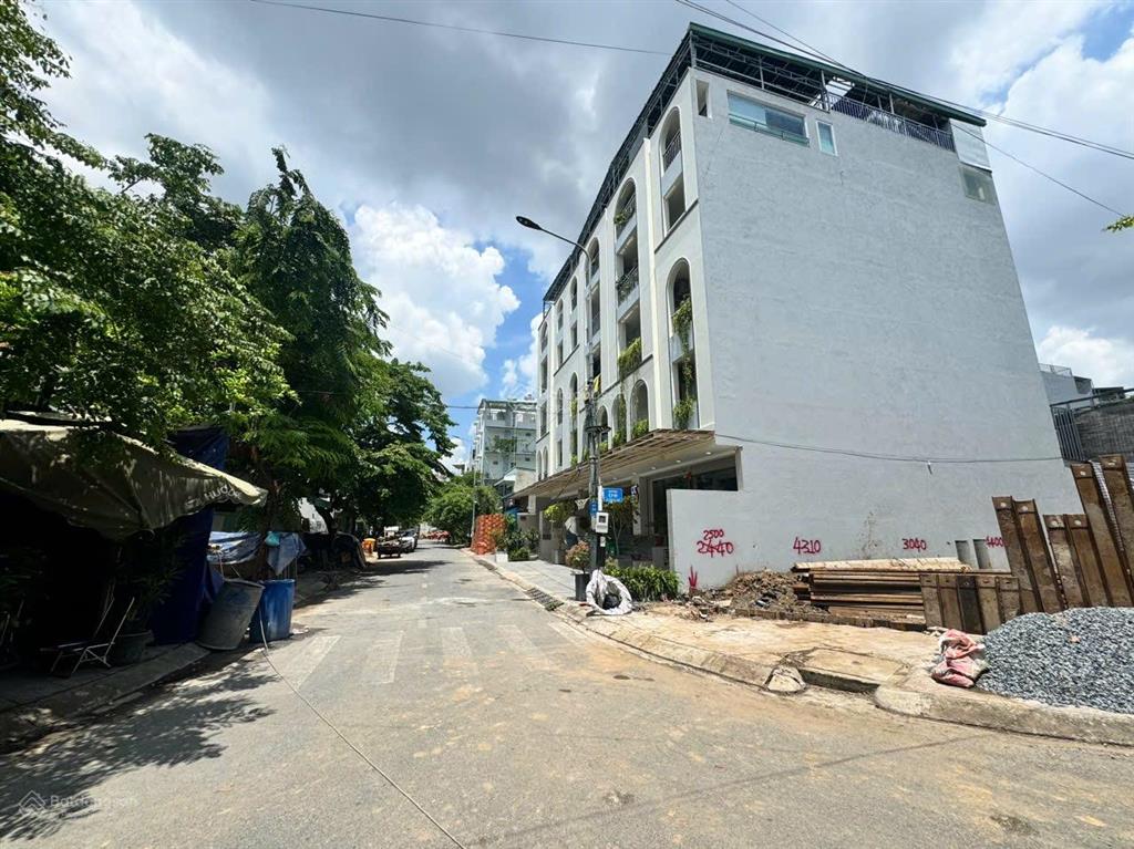 Bán đất góc 2 mặt tiền đường nhánh trần não, gần thủ thiêm, p an khánh. tp hcm