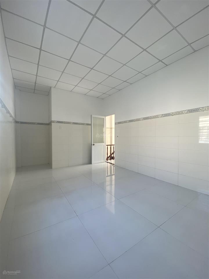 2 căn liền kề 1 trệt 1 lầu kđt p4, trà vinh giá 900tr