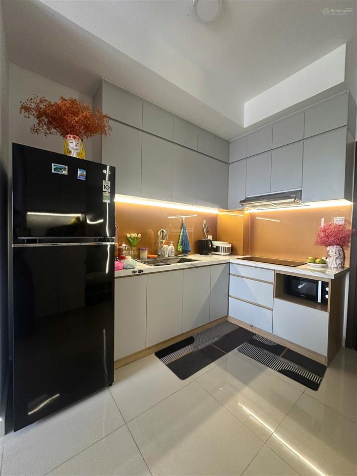 Hàng hiếm giá hời bán căn 2pn 1wc 5.950 tỷ bao trọn gói, nội thất xịn, sẵn sổ hồng hỗ trợ vay bank.