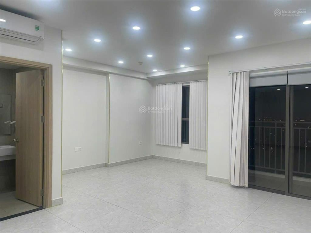 Căn văn phòng bán giá rẻ như cho. 48m2 bán 3.7 tỷ all in, đã có sổ hồng, hỗ trợ vay bank