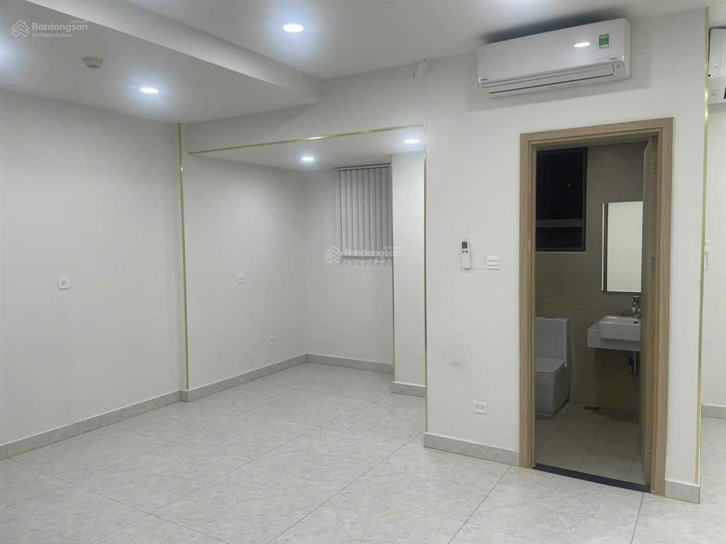Căn văn phòng bán giá rẻ như cho. 48m2 bán 3.7 tỷ all in, đã có sổ hồng, hỗ trợ vay bank