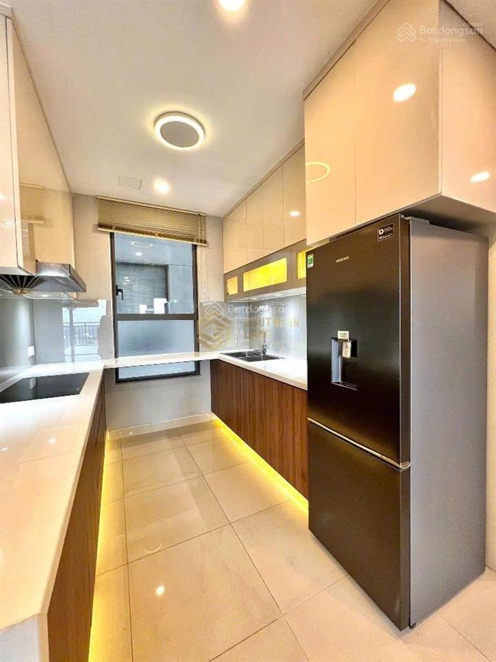 Bán nhanh căn 3pn 90m2 nhà cực đẹp, tháp trung tâm, tầng cao view thoáng giá sốc 8.1 tỷ all in.