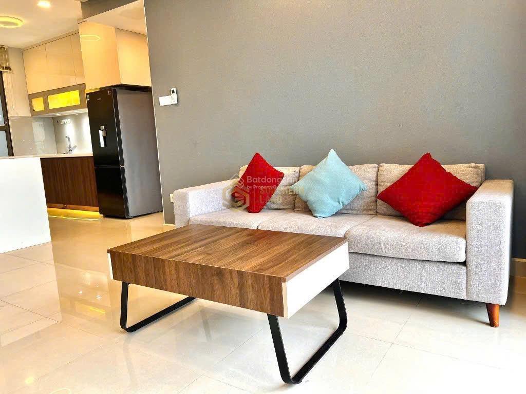 Bán nhanh căn 3pn 90m2 nhà cực đẹp, tháp trung tâm, tầng cao view thoáng giá sốc 8.1 tỷ all in.