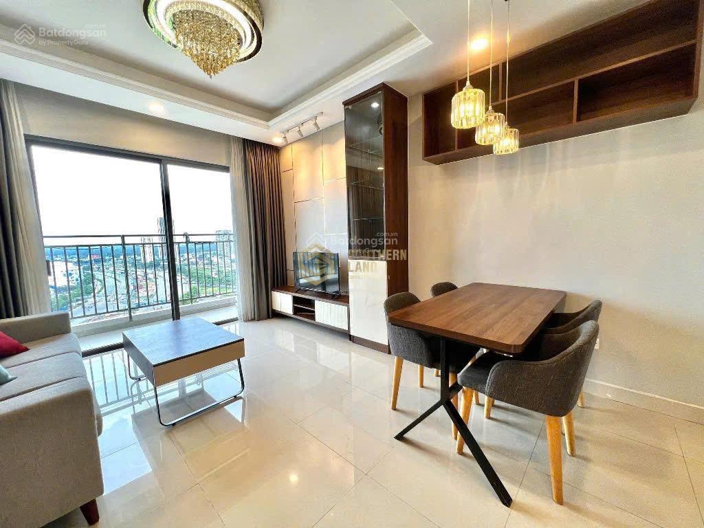 Bán nhanh căn 3pn 90m2 nhà cực đẹp, tháp trung tâm, tầng cao view thoáng giá sốc 8.1 tỷ all in.