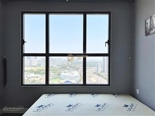 Nhà đẹp giá hời, cho thuê căn 3pn nội thất xịn chỉ 20tr/tháng. mình có thể hỗ trợ bạn xem nhà 24/7.