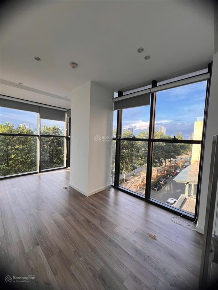 Rẻ hơn thị trường, bán căn góc văn phòng 53m² giá chỉ 4.7 tỷ all in, sẵn sổ hồng, hỗ trợ vay.