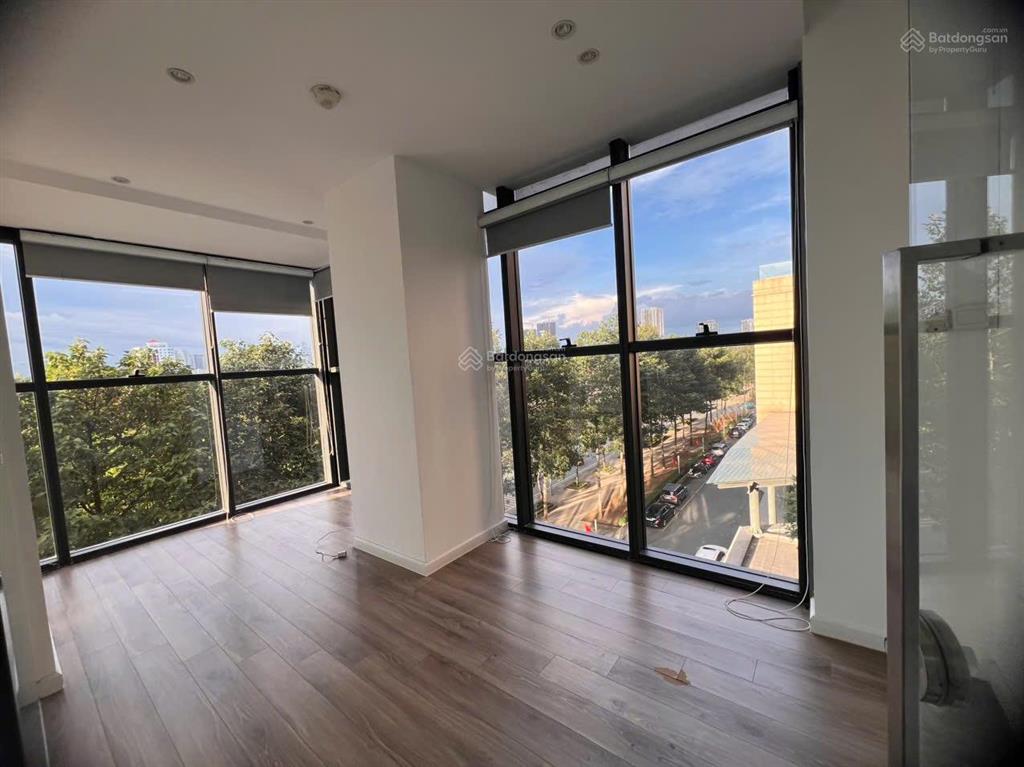 Rẻ hơn thị trường, bán căn góc văn phòng 53m² giá chỉ 4.7 tỷ all in, sẵn sổ hồng, hỗ trợ vay.