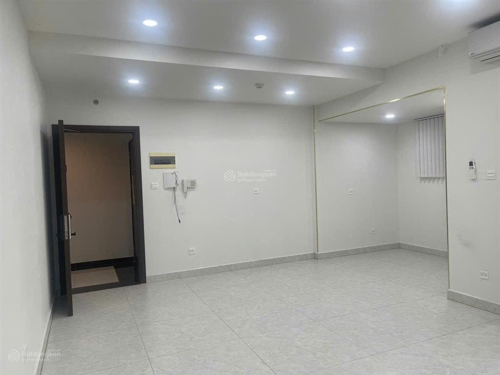 Bán căn officetel 53m² giá chỉ 4,7 tỷ all in, căn góc, tháp trung tâm. sẵn sổ, hỗ trợ vay bank.