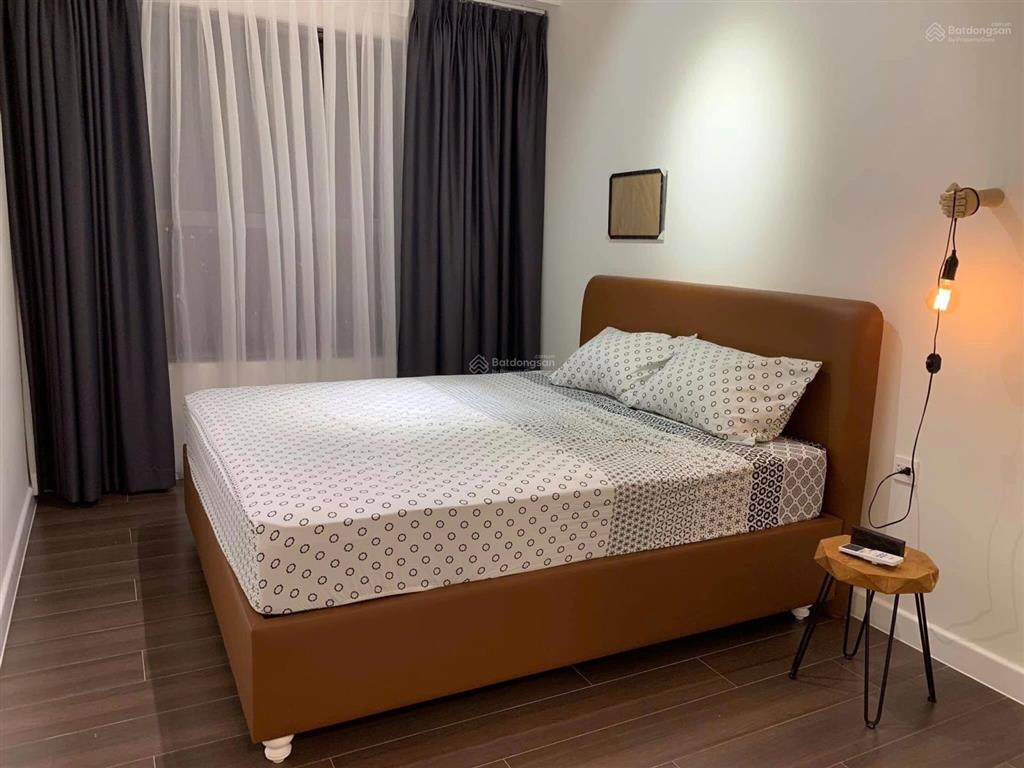 Bán căn 2pn 1wc 56m2 giá 6 tỷ all in, sẵn sổ. 1 sàn chỉ có 1 căn. là căn độc bản về thiết kế.