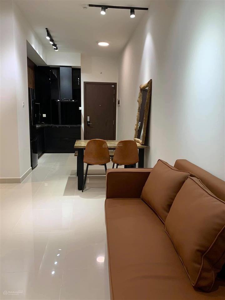 Bán căn 2pn 1wc 56m2 giá 6 tỷ all in, sẵn sổ. 1 sàn chỉ có 1 căn. là căn độc bản về thiết kế.
