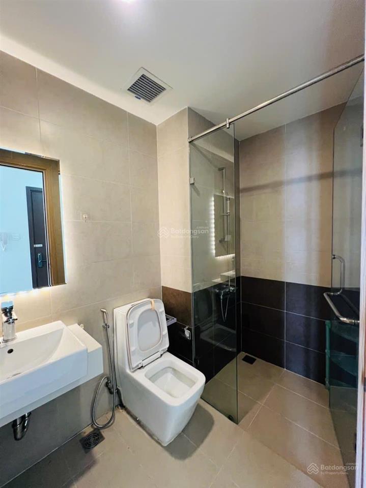 Nhà đẹp, giá tốt bán căn studio 35m2 giá 3.350 tỷ, sẵn sổ hồng. hỗ trợ vay.