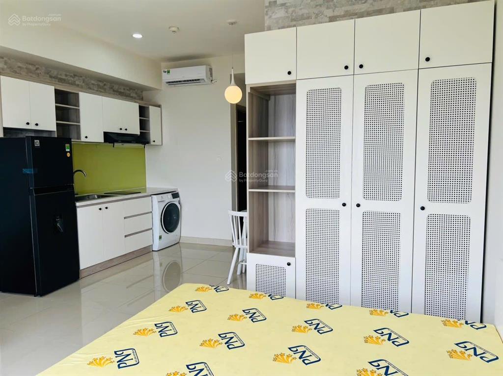 Nhà đẹp, giá tốt bán căn studio 35m2 giá 3.350 tỷ, sẵn sổ hồng. hỗ trợ vay.