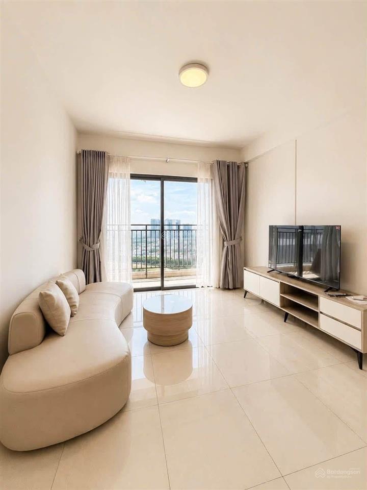 Chủ rất thiện chí bán nhanh căn 3pn 96m2 view sông giá chỉ 8.7 tỷ all in, sẵn sổ hồng.