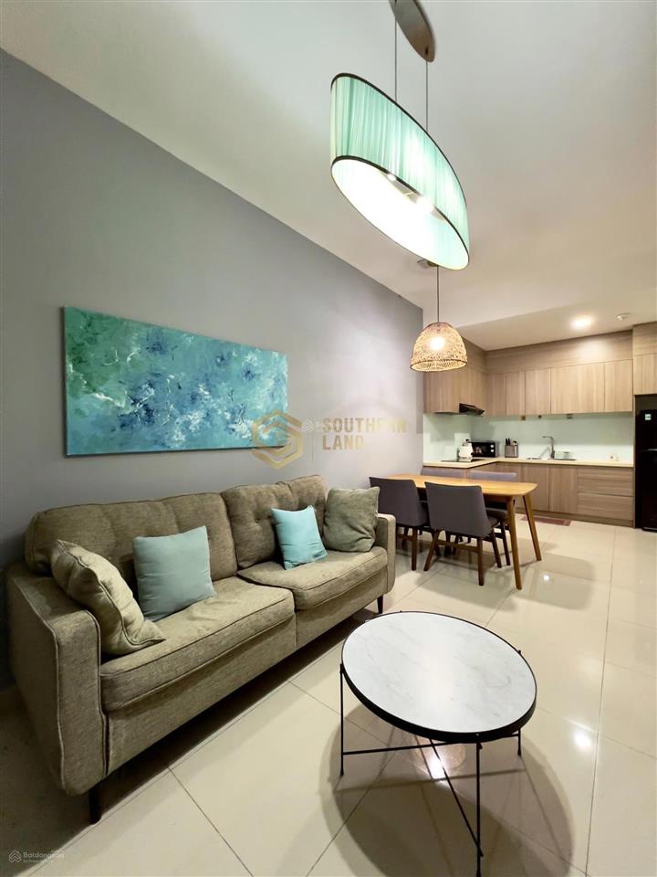 Nhà siêu đẹp, cho thuê căn 2pn 18tr/tháng. view sông thoáng mát, nội thất mới chưa từng cho thuê.