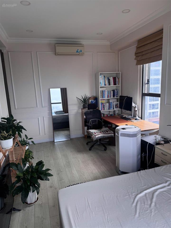Cho thuê căn 3pn diện tích rộng 105m2, nội thất xịn giá tốt 22tr/tháng